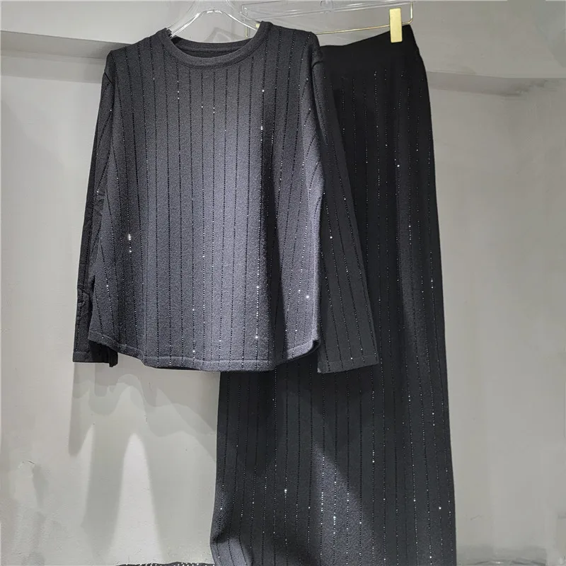 2024 Autumn Heavy Industry Hot Diamond Round Neck Long Sleeve Knitted Sweater Top + Straight Skirt Knitted Two-piece Sets Women