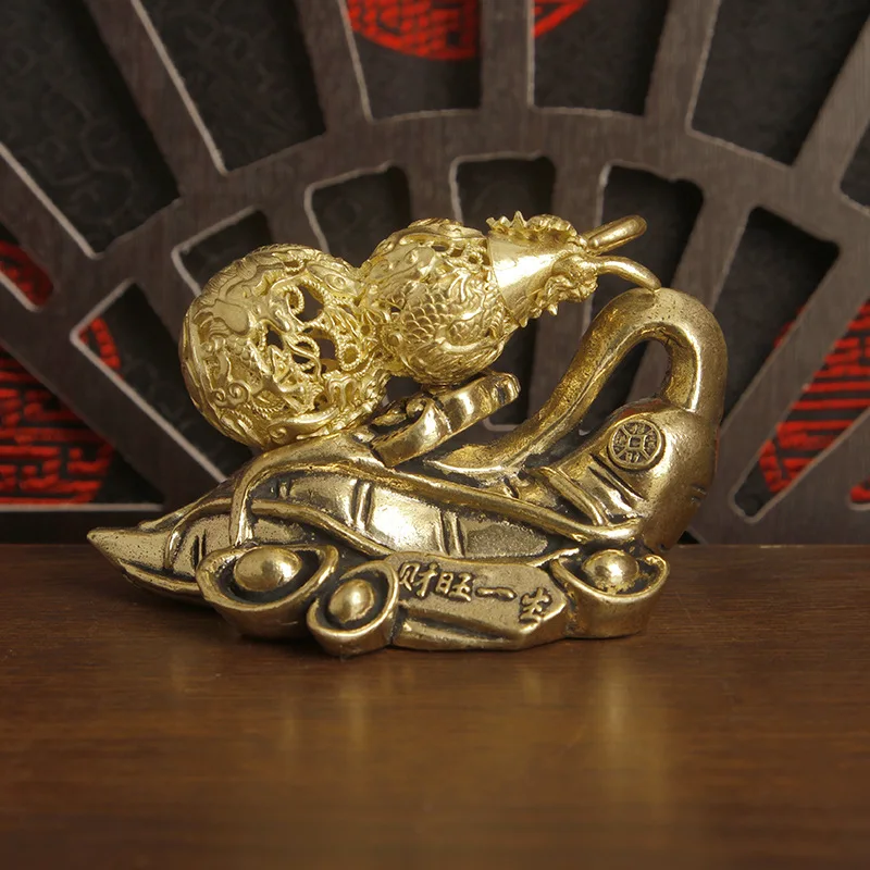 New brass retro gourd ginseng figurine, designed to bring wealth and prosperity throughout life, featuring a hollowed-out dr
