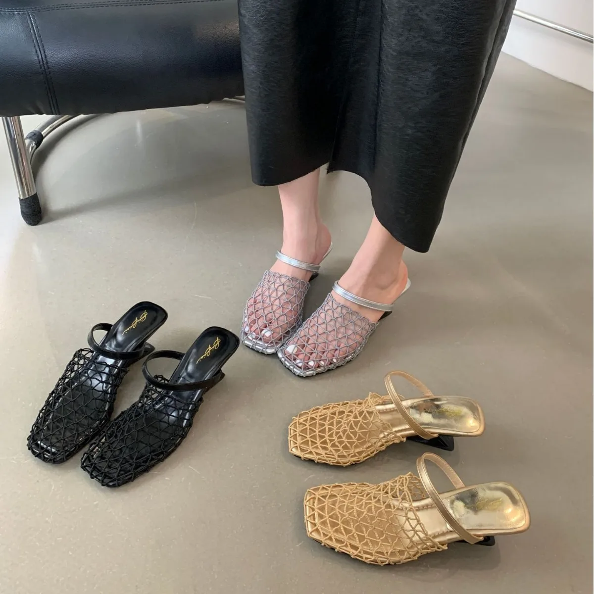 Shoes Beige Heeled Sandals Cover Toe Woman's Slippers Slides Female Mule Low On A Wedge Black Fretwork 2024 Soft Mules Flat Scan