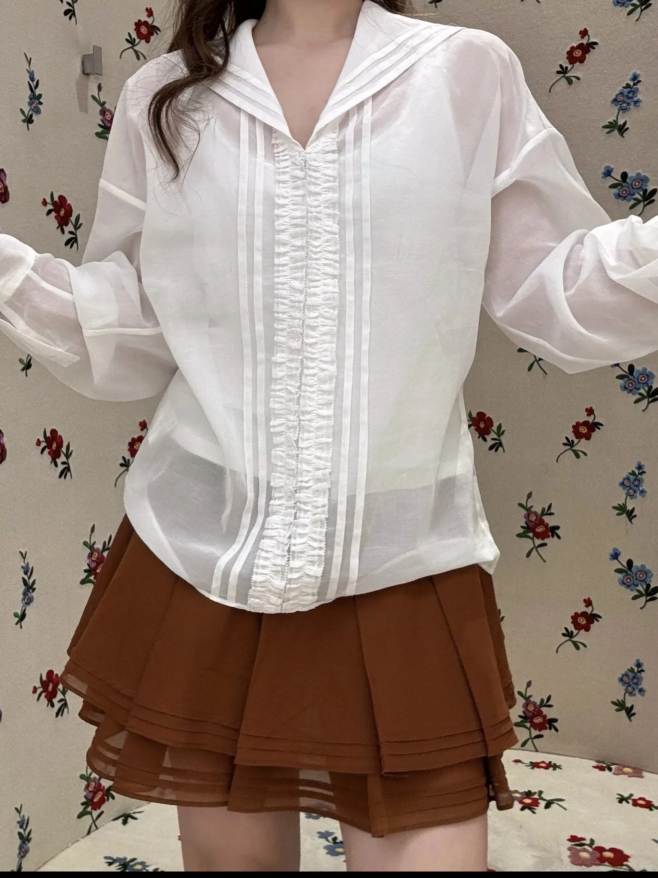 

Лимитированная серия ко Дню святого Валентина: Прозрачный топ с длинным рукавом, воротником-стойкой, свободного кроя, с кружевным декором, из полиэфирного волокна, повседневная одежда