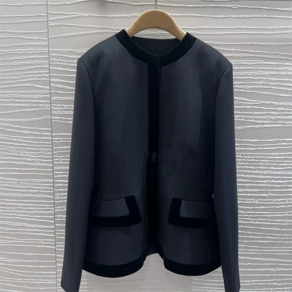 

Elegant Black Velvet Trim Waistcoat Women's Jacket New Style Commute Standard Fit Long Sleeve round Neck Button Closure Coat