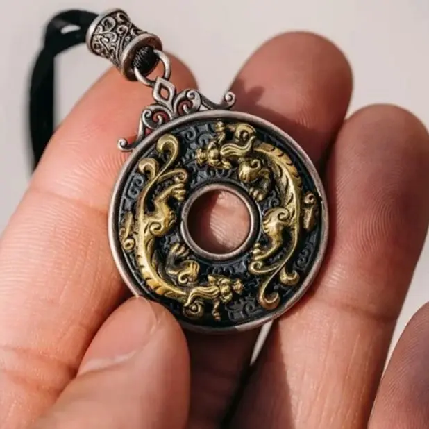 Auspicious Beast Brave Peace Buckle Fortune Swallow Gold Beast Pendant Lanyard Necklace Chinese Style This Life Year Vests Chain