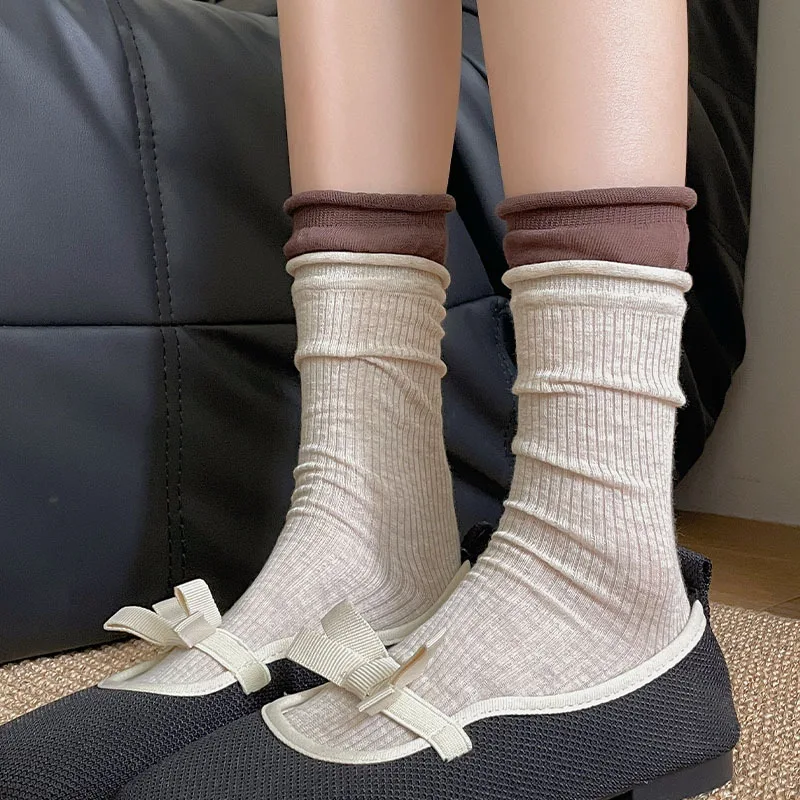 Women Cute Ruffle Trim Crew Socks, Korean Solid Ribbed Mid‑Calf Socks Soft Breathable Casual Socks for Girls Daily Outfit