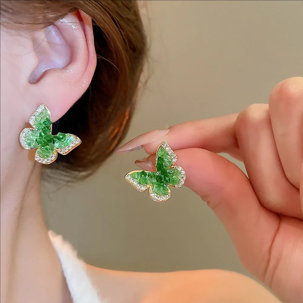 

Real Golden Electroplated Silvery Needle Crystal Butterfly Stud Earrings Fresh And Delicate Niche High-end Jewelry