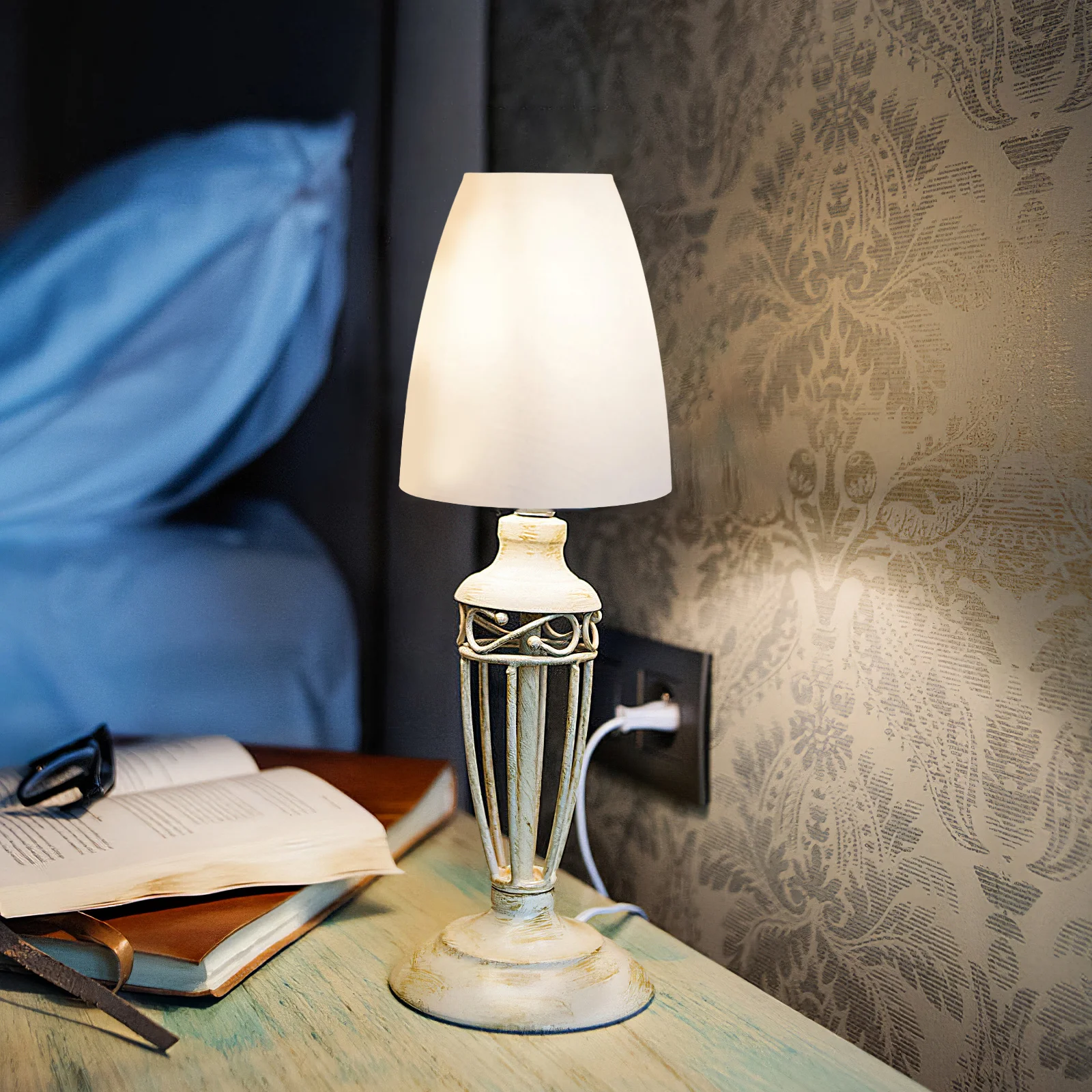 

2pcs Plastic Shades Decorative Light Covers Horseshoe Table Lamp Shade Sturdy Easy Install Home Bedroom Simple Design