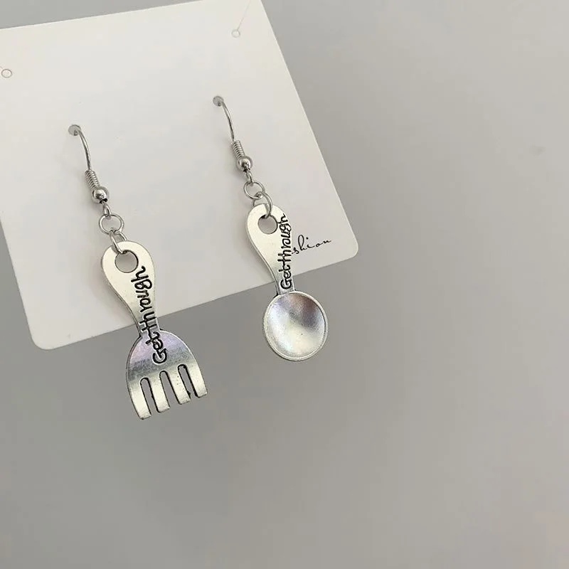 2024 New Asymmetrical Spork And Spoon Earrings For Women Casual Style Copper Alloy Jewelry Party Gifts