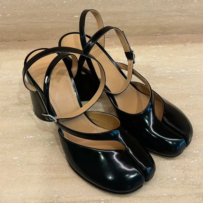 Black 8cm