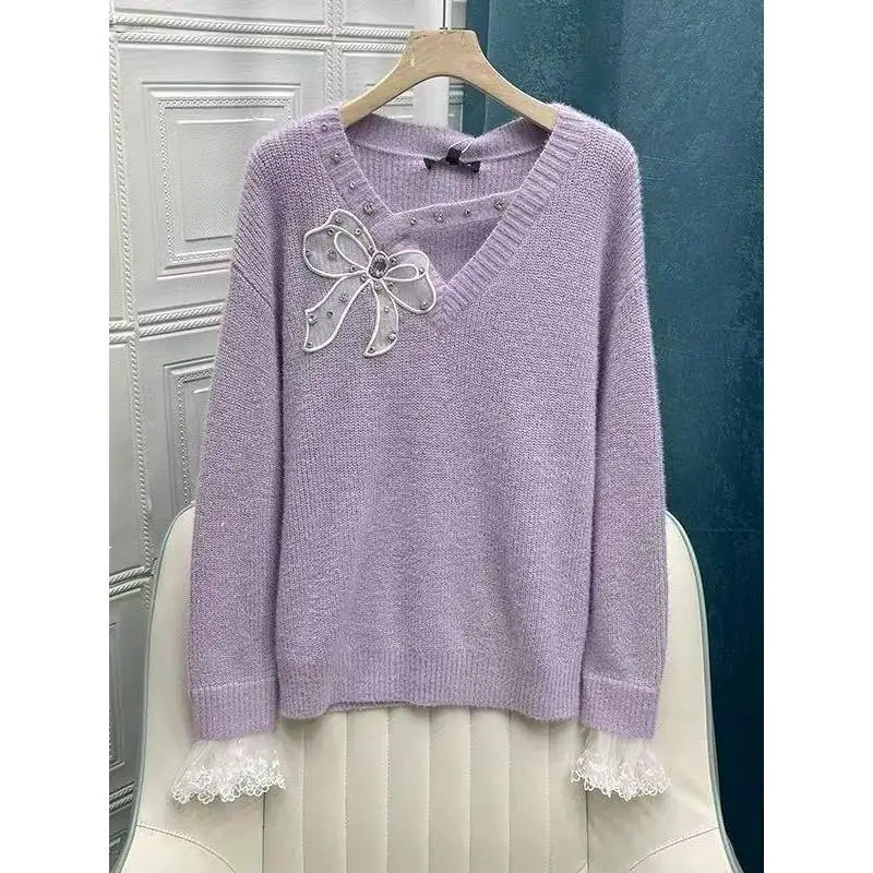 

High-End Women's Knitted Top with Lace Sves V-Ne Embellied Knot Autumn Winter Faion Ele Lady Sle