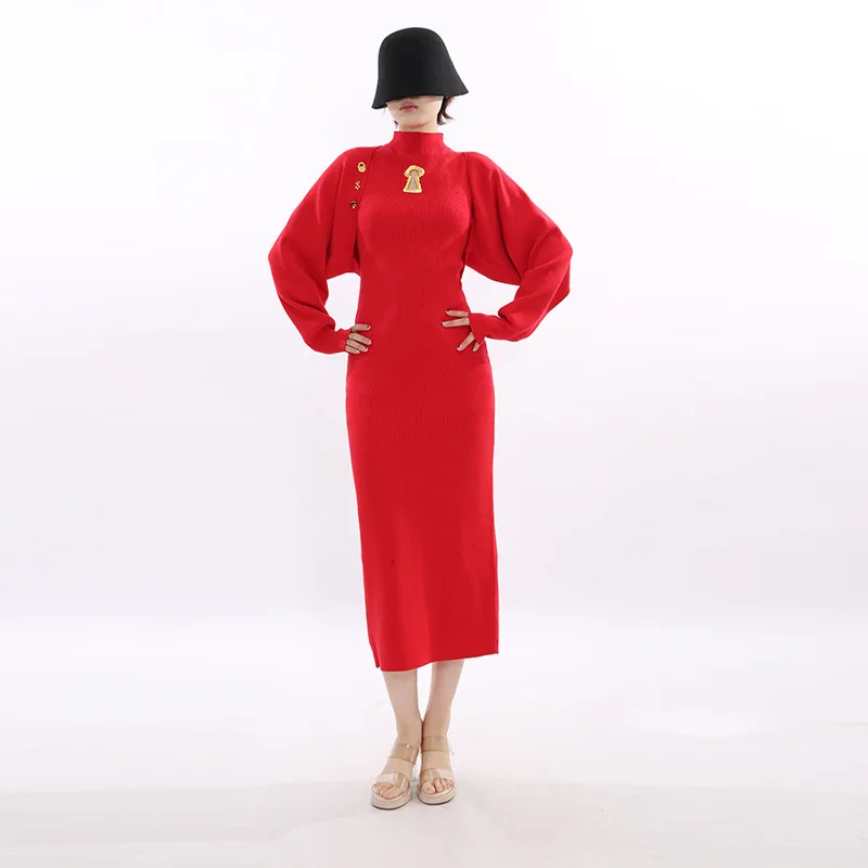 フランスのエレガントな気質を持つ社交界の女性向け、長袖ベスト、スタンドカラー、ノースリーブ、ハイウエスト、ボディコン、スリット入りの赤いドレス