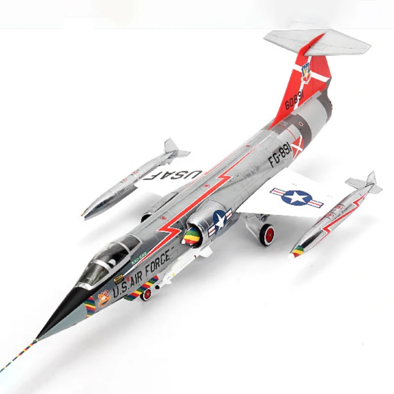 

Diecast Metal Alloy Model 1/72 Scale F104 F-104C Aircraft Airplane USAF Starfighter Falcon Model Toy For Collection