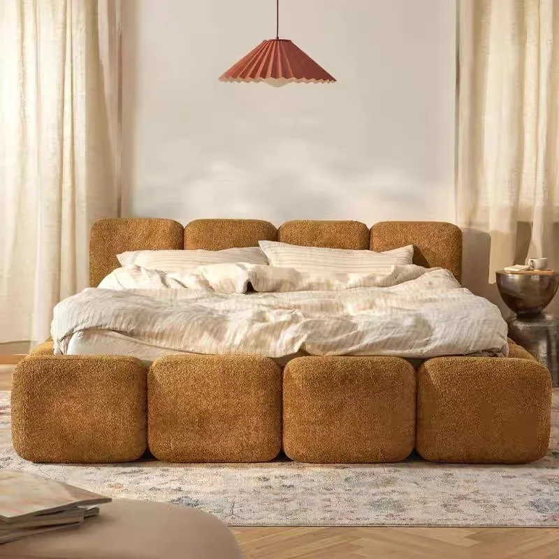 

Modern simple fabric bed High-end bedroom Elegant soft cream wood frame bed