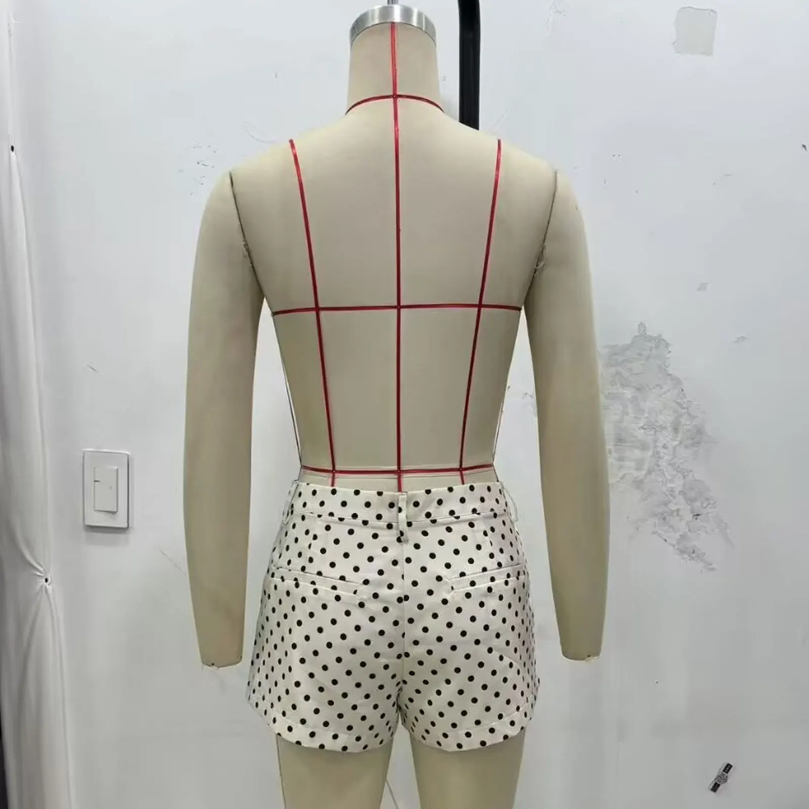 HH Weibliche Herbst Mode Polka Dot Gedruckt Set Lange Ärmel Rollkragen Kordelzug Jacke + A-line Shorts frauen Vintage Anzug – Detail 21