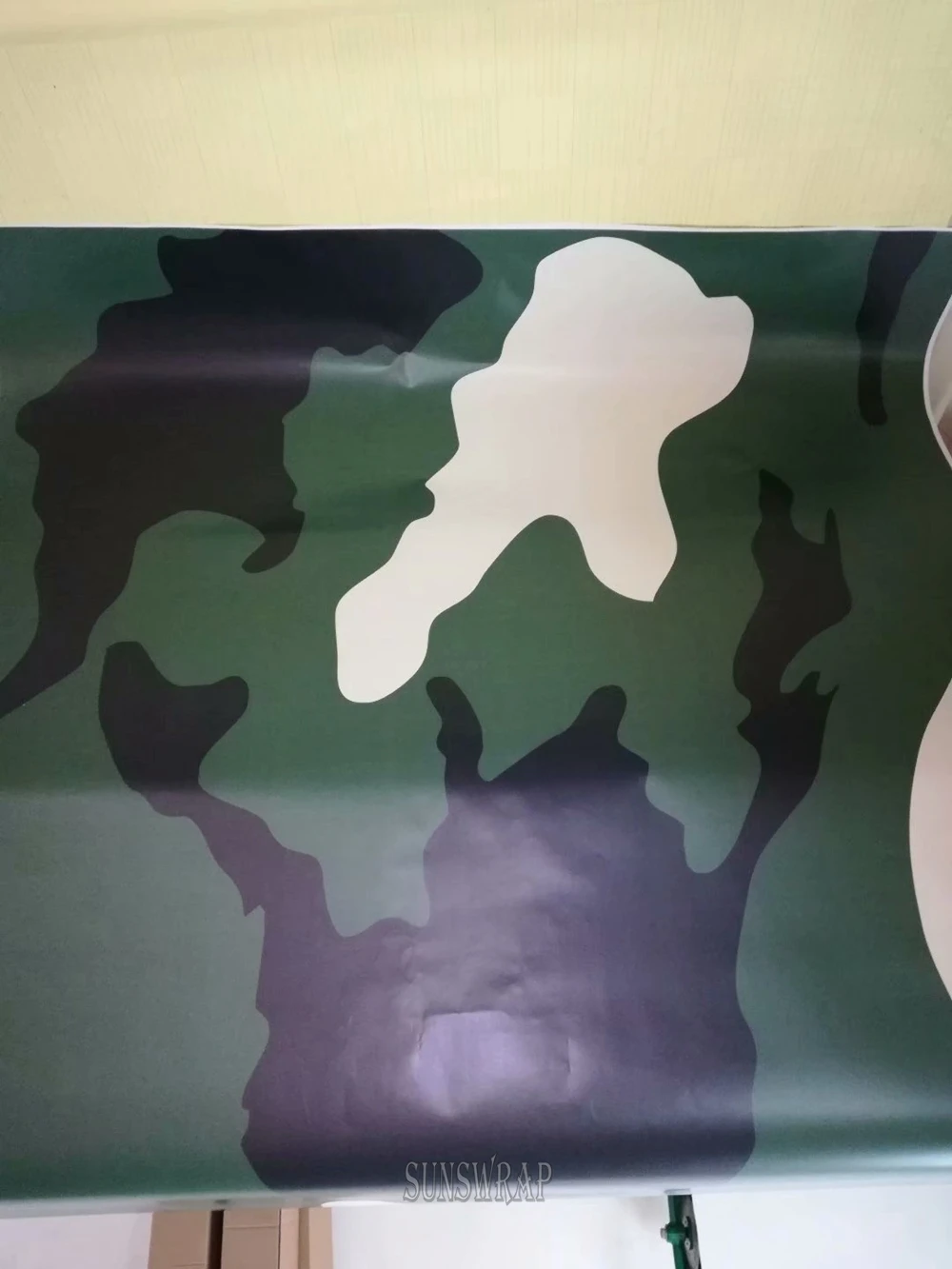 Army Green Large Pattern Camouflage Car Wrap Film - Premium PVC Material, Self-Adhesiv Scratch Resistant Auto Body 1.52x20meters