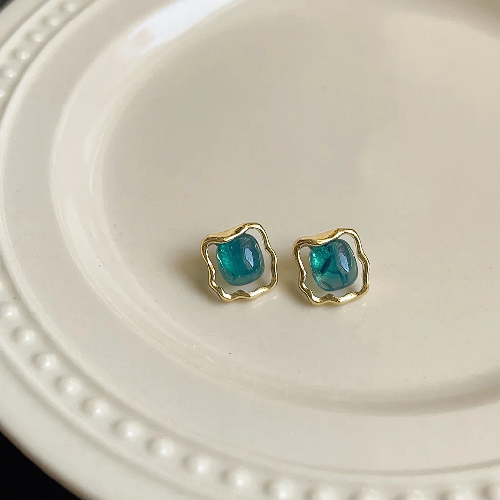 DIY accessories Klein blue love stud earrings women's Korean small fresh geometric acrylic earrings personalized fashion high-en