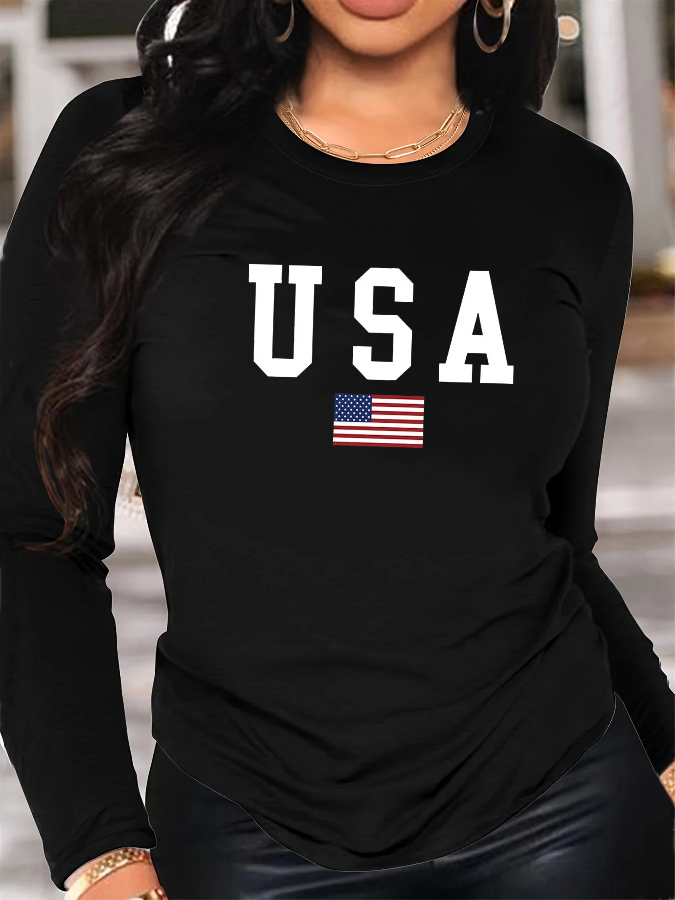 เสื้อยืดคอกลมพิมพ์ลายธงชาติอเมริกัน แขนยาว สไตล์ลำลอง สวมใส่สบาย ผลิตจากผ้าฝ้าย 100% สำหรับผู้หญิง ฤดูใบไม้ผลิและฤดูใบไม้ร่วง