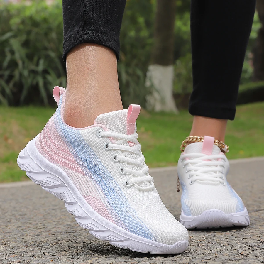 

2024 New Plus Size 35-42 Woman Athletic Running Shoes Breathable Fitness Walking Shoes Lady Comfortable Jogging Sneakers