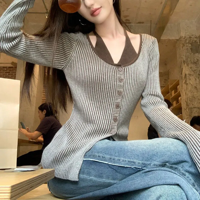 

Fake Two Pieces Halter Pullovers Female Clothing Slim Vintage Spring Autumn Button Hotsweet Chic Patchwork Long Sleeve T-shirt