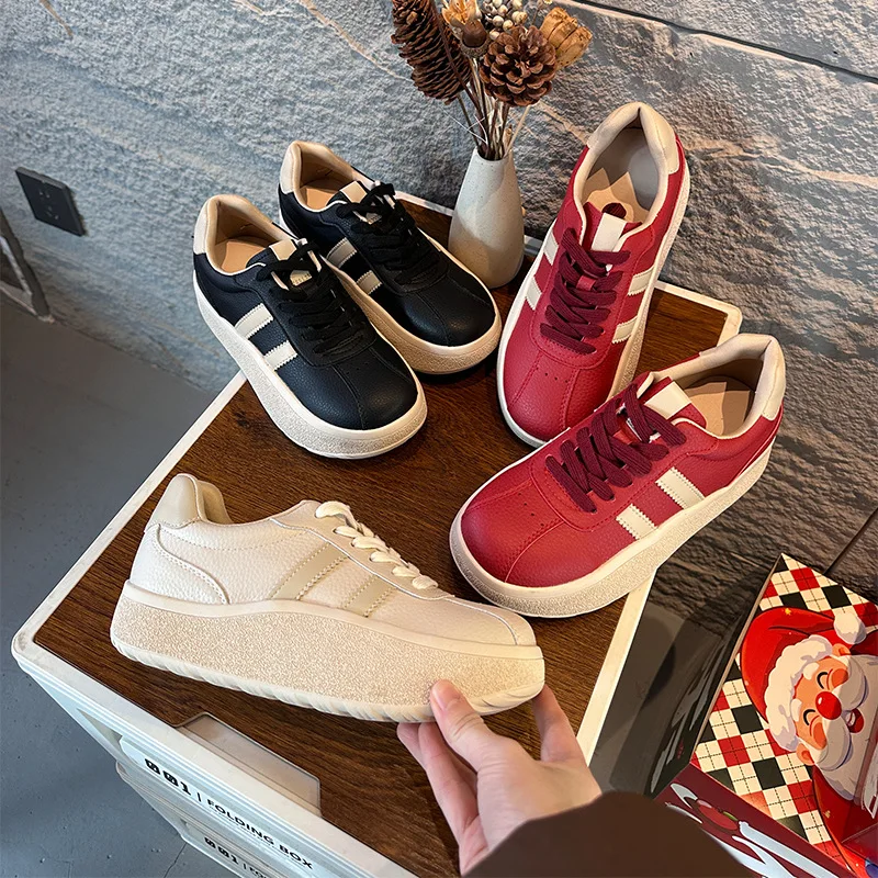 

Little White Shoes Women's Spring New Platform Heightening Sneakers Casual Comfortable Fashionable Board Moral Training Lace-up