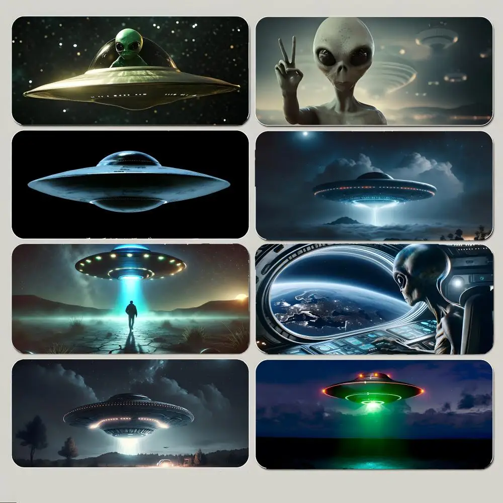 

Mysterious Futuristic Art U-UFO Encounter Mouse Pad Large Gaming Mousepad with Thick Stitched Edge Non-Slip Desk Mat