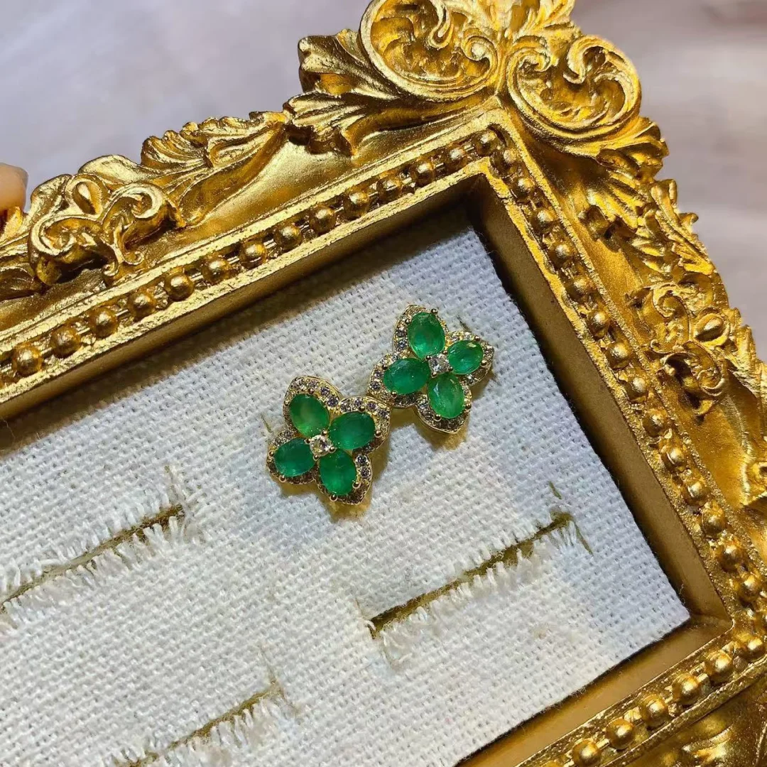 Shimmering Natural Emerald Stud Earrings S925 Pure Silver Fashion Jewelry Shining Gem All Match Daily Casual Wear Jewellery