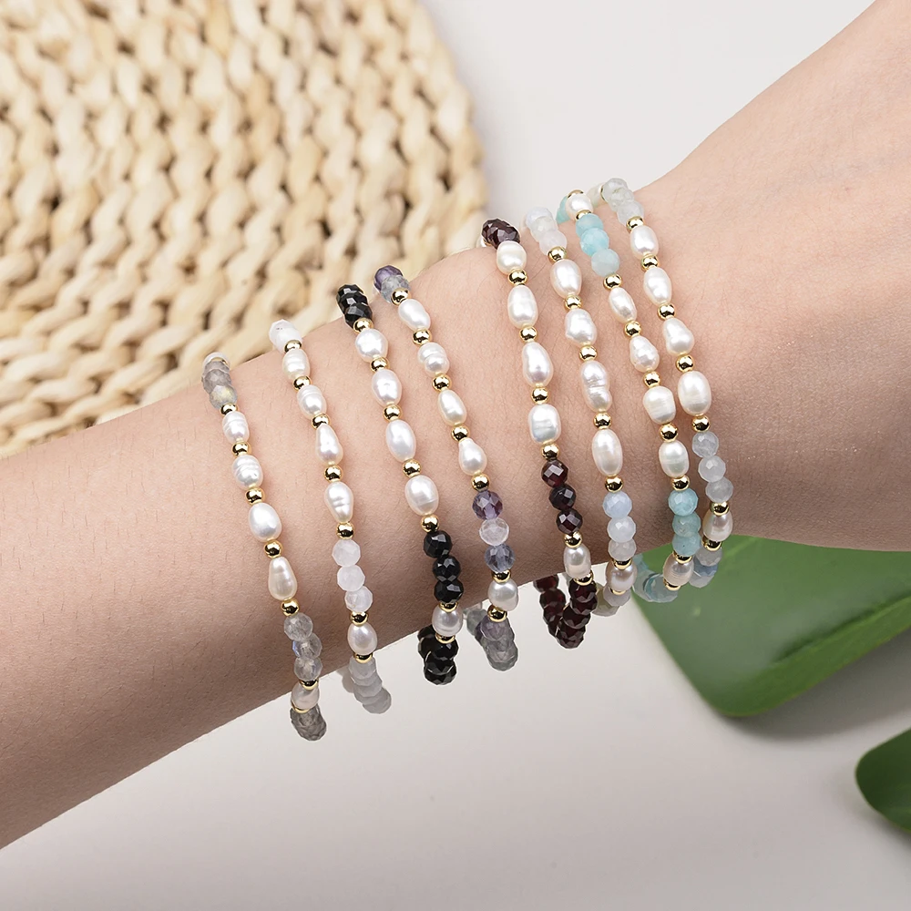 Braccialetto estensibile con perle di pietra naturale da 4mm e perle di Freswater bracciale moda donna adatto per l'uso quotidiano delle donne