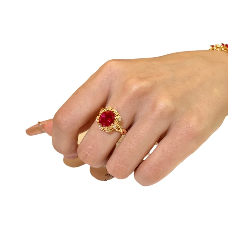 

Flash pigeon egg zircon ring retro court daughter feeling light luxury ruby finger ring