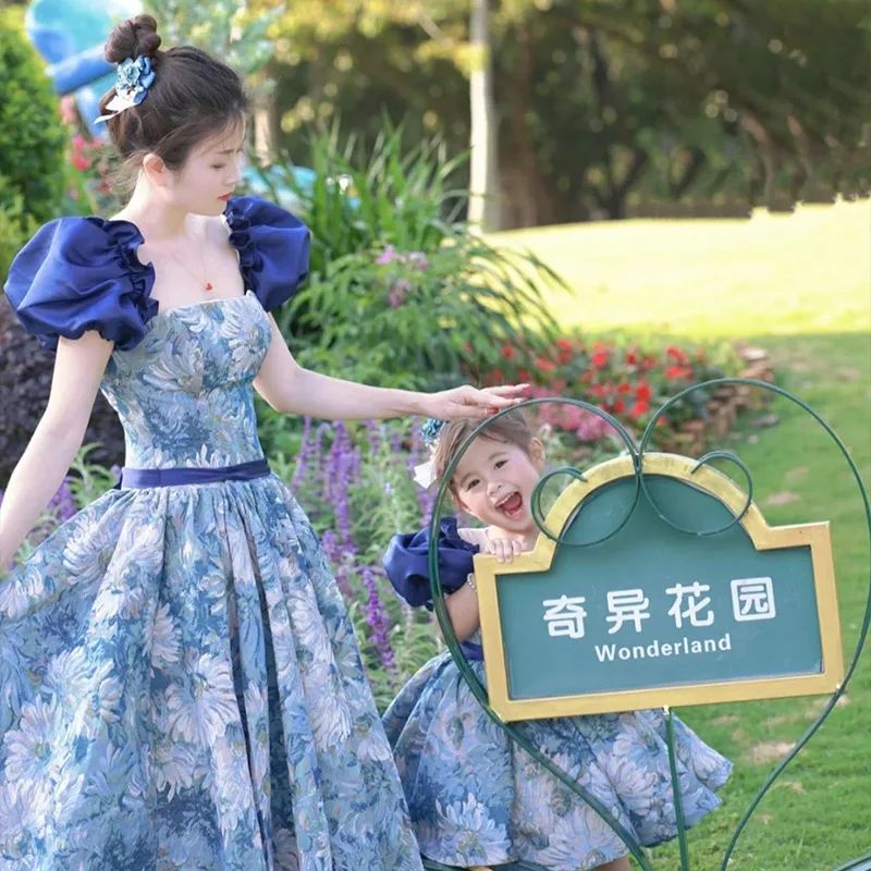 

Baby Floral Lolita Princess Ball Gown Girls Spanish Luxurious Dress Infant Birthday Dresses Mom Daughter Matching Clothes