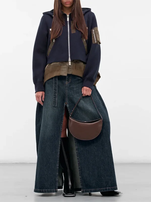 سترات قصيرة بقلنسوة على الطراز الياباني الجديد لخريف وشتاء 2025 فضفاضة وطبقات فضفاضة للنساء