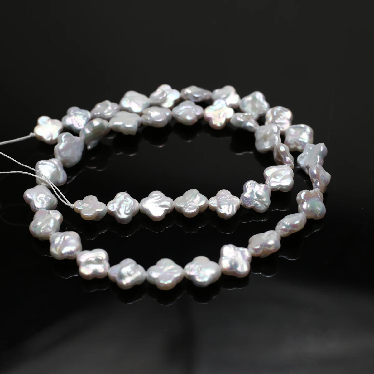 QSLLER Mutiara Barok Mutiara Air Tawar Alami Manik-manik Semanggi Empat Daun untuk Aksesori Pembuatan Perhiasan Kalung Pria Wanita DIY