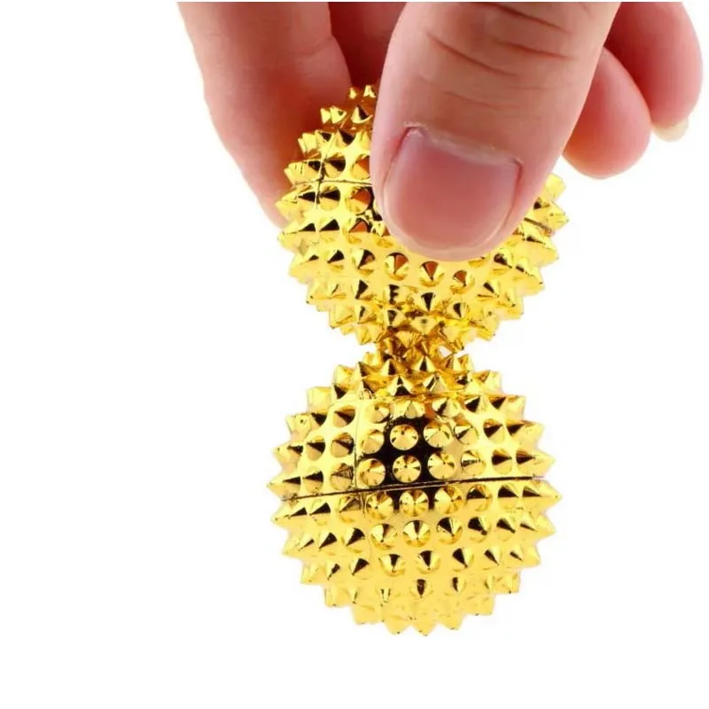 2Pcs/Set 4.5cm Gold Metal Relief and Deep Tissue Magnetic Hand Massager Roller Ball Tools