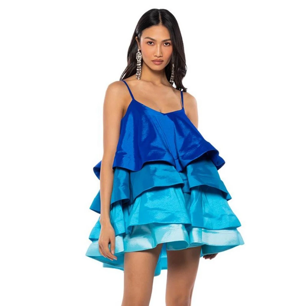 Robe trapèze à volants en satin bleu pour femmes, bretelles spaghetti, au-dessus du genou, superposée, dos ouvert, vêtements décontractés