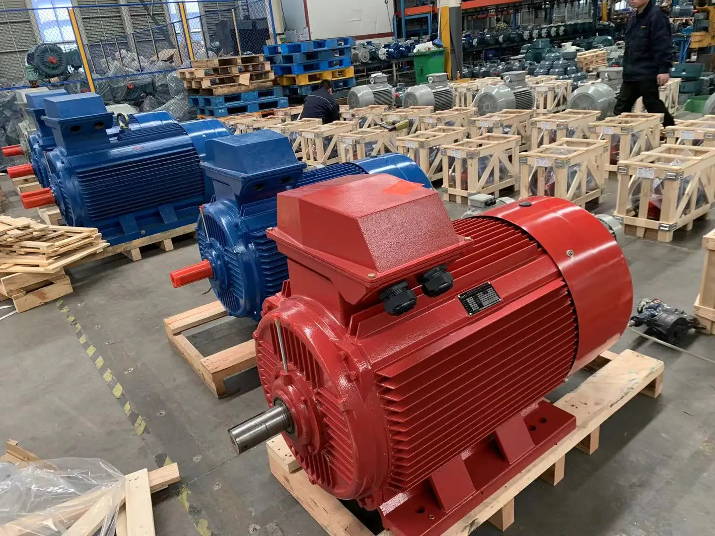 YE4-3552-4 375kW AC 비동기 유도 전동기 스퀴럴 케이지 삼상 전동기 (50Hz 주파수, 380V 전압)