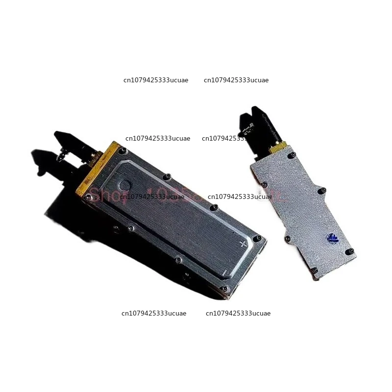 

Second-hand Chuangxin Laser Pump Source Modification130W/260W Direct Emission Laser Cutting Machine and Engraving Machine