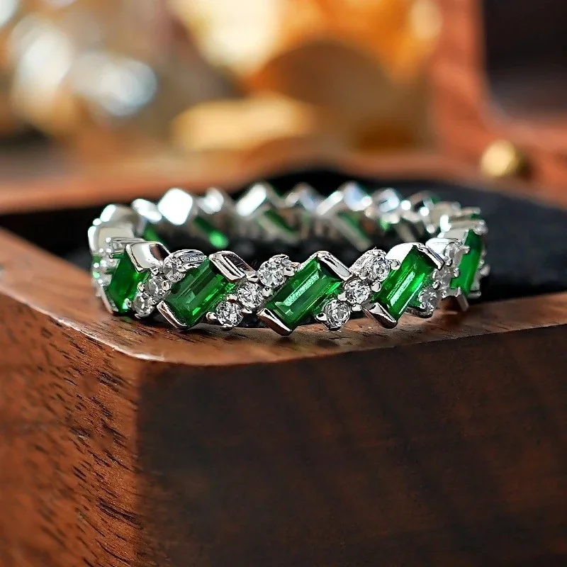 

New niche T-cube rock sugar emerald slanted diamond ring S925 pure silver index finger ring wide ring Jewelry