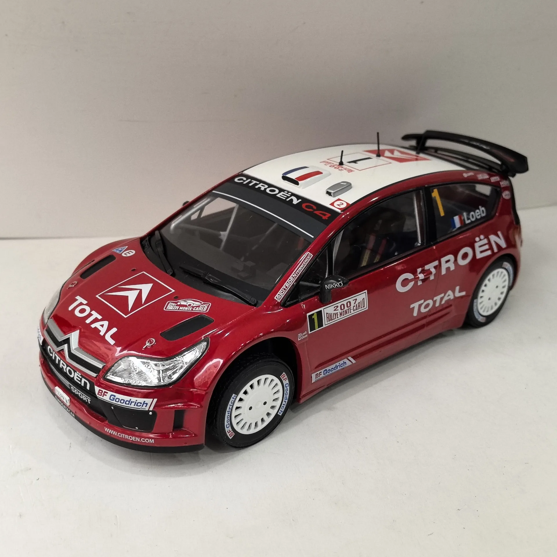 

Diecast IXO 1/18 Scale CITROEN C4 #1 Alloy Car Model Collectible Toy Gift Souvenir Display Ornament
