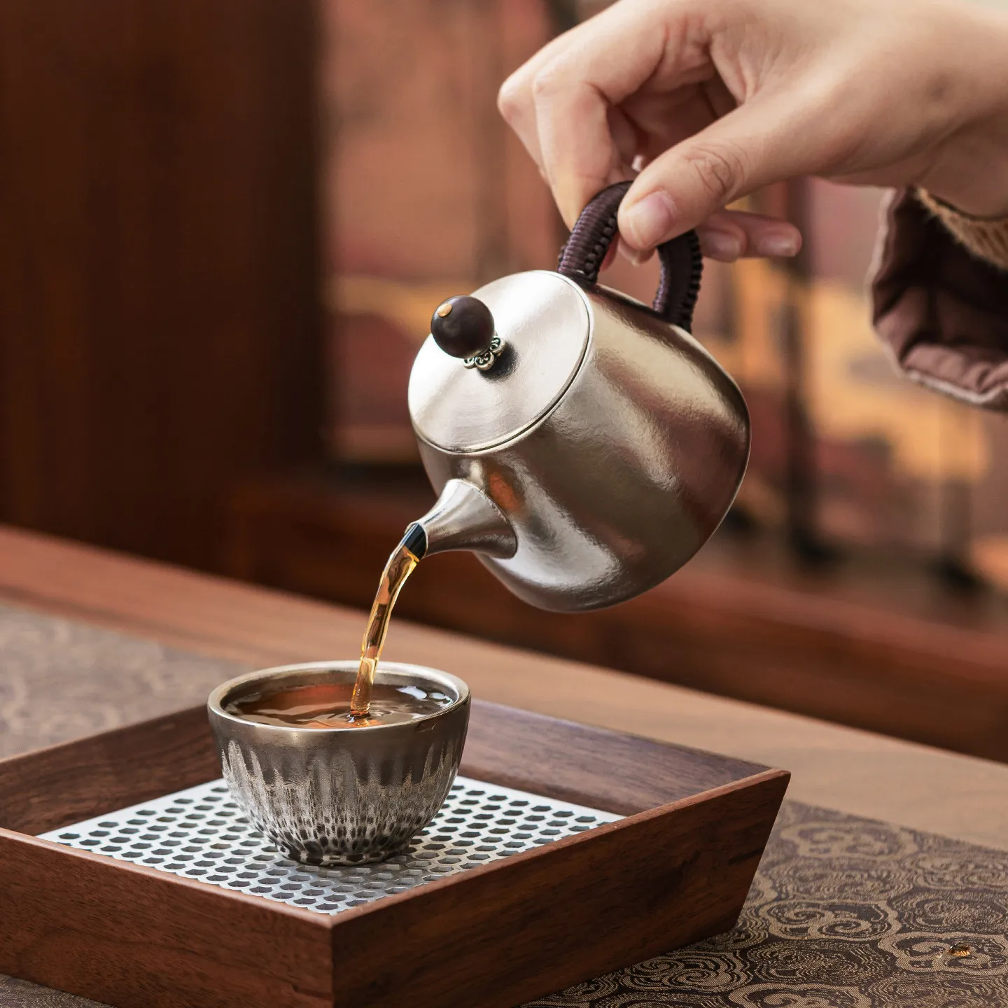 160ml Pure Titanium Teapot with anti-scratching handle for house and travel, single layer, lightweight, antibacterial Tea Set