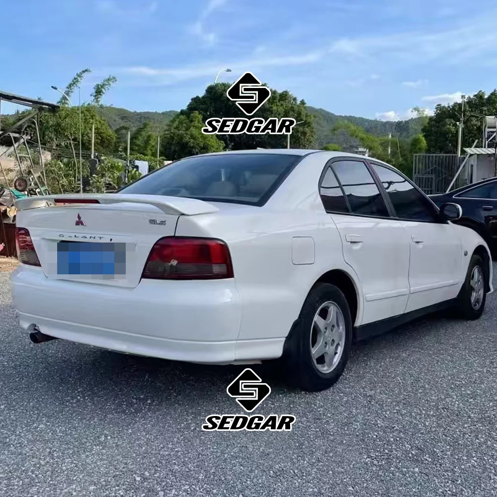 Fabrieks spoiler van hoge kwaliteit, ongeschilderd FRP, in lichte stijl, voor Mitsubishi Galant GEN 8 9 (1996-2009).