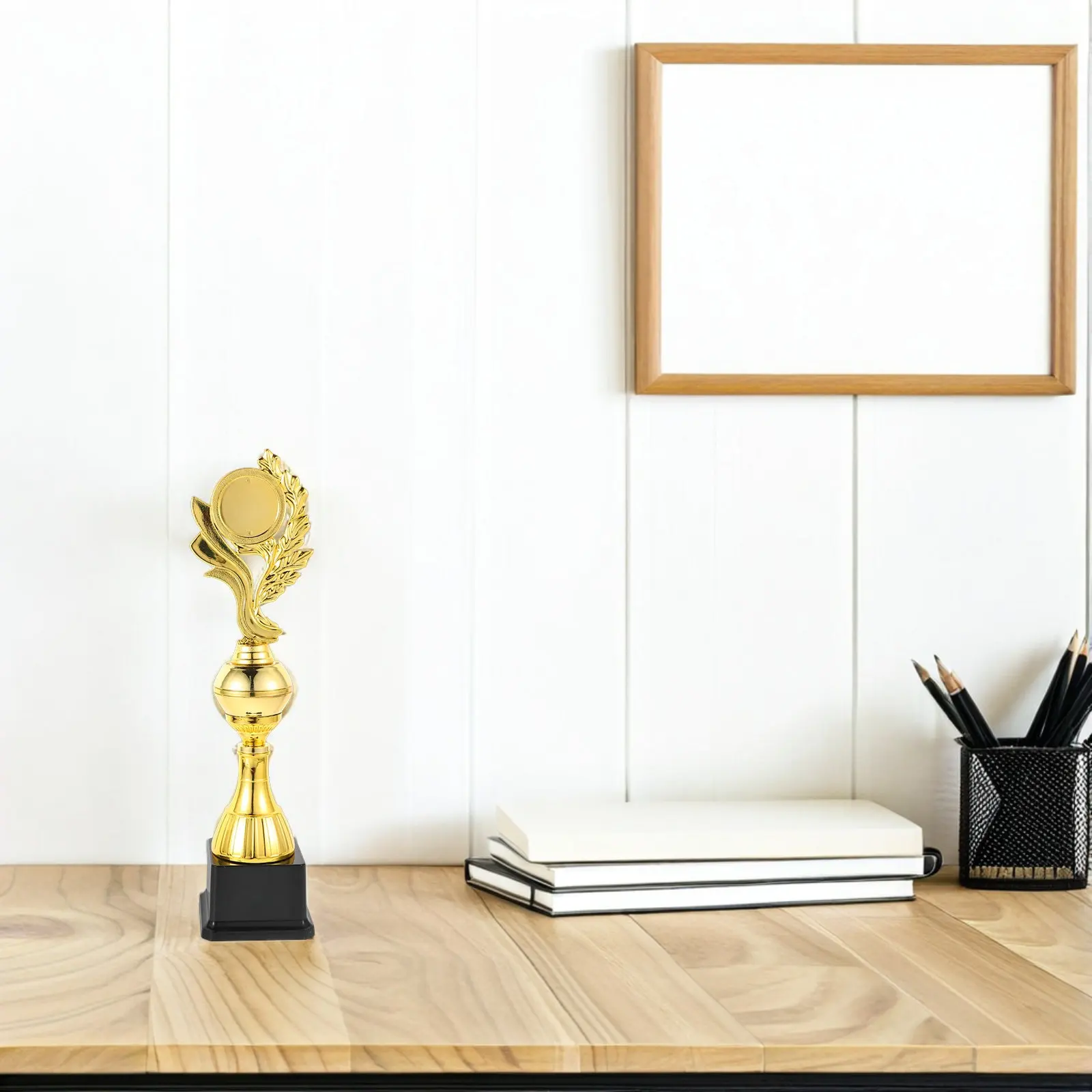 

Золотая пластиковая наградная статуэтка для спортивных, музыкальных, танцевальных соревнований, футбольных, баскетбольных и других мероприятий, церемоний награждения, футбольных наград