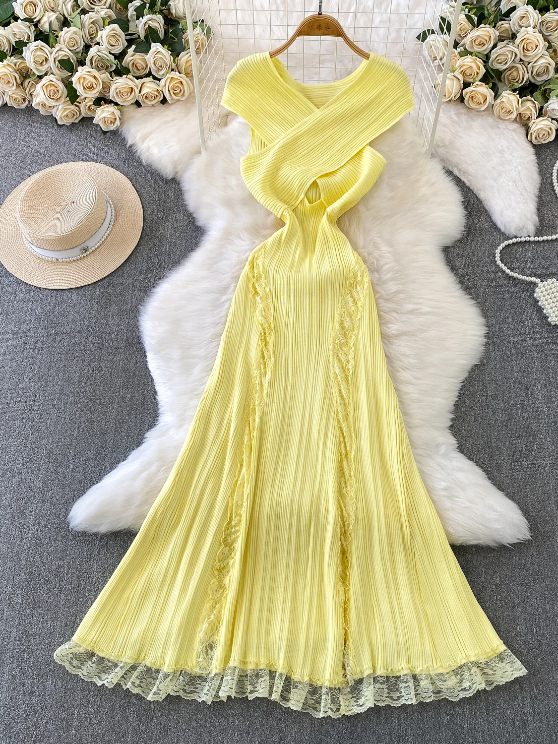 

Сексуальное платье с v-образным вырезом и вырезом на шее, женское осенне-зимнее кружевное платье с завязкой на талии, длинное платье с хвостом Ele Fi