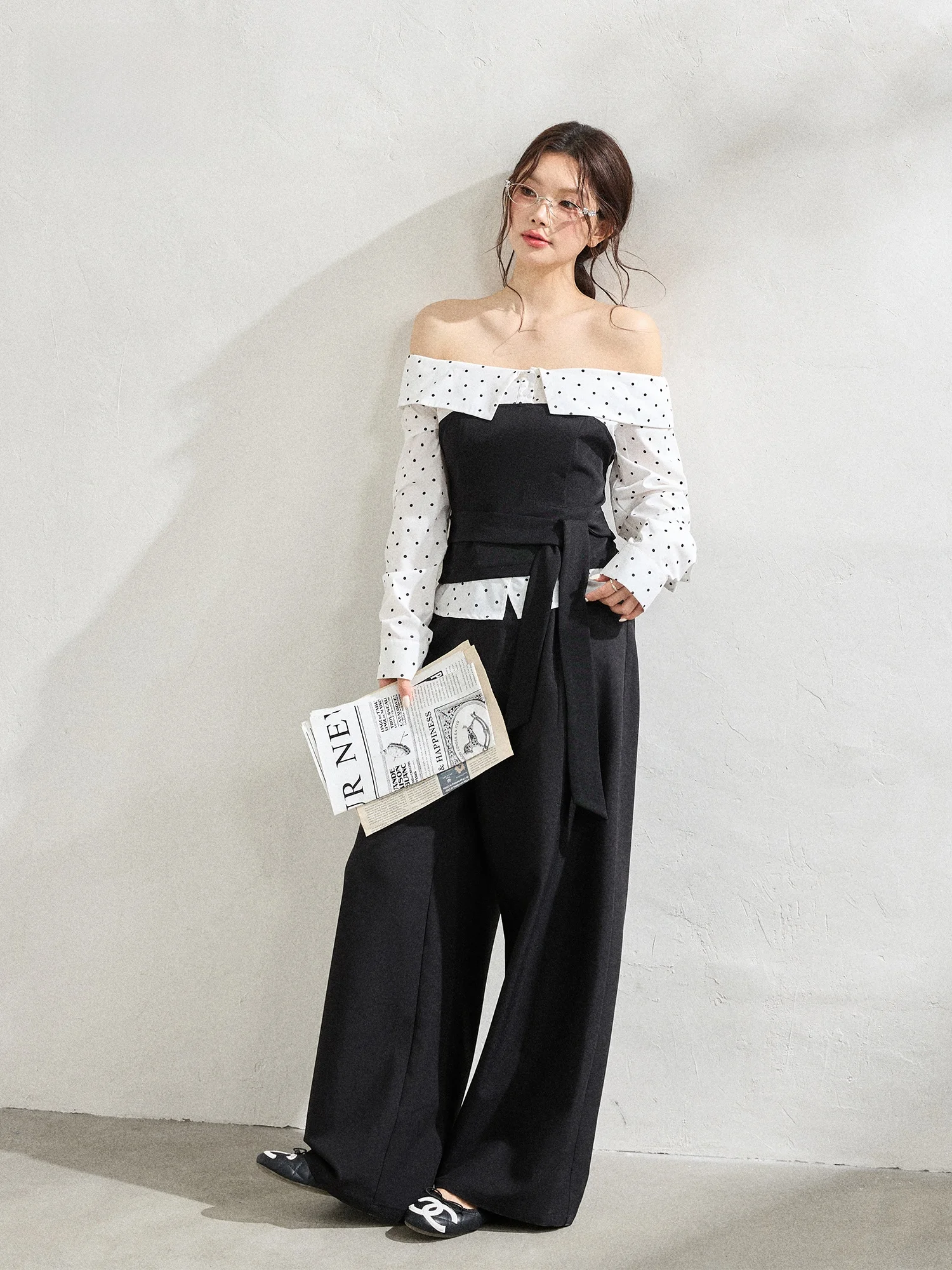 

Женский весенний модный комплект больших размеров: брюки с высокой талией, топ с открытыми плечами в горошек, иллюзорный комплект из двух предметов в корейском стиле