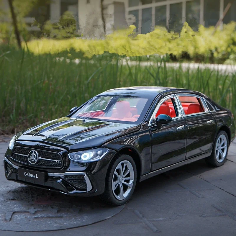 

1:24 C-Class C260 L Alloy Car Model Diecasts Metal Toy Vehicles Car Model High Simulation Sound and Light Collection Kids Gifts