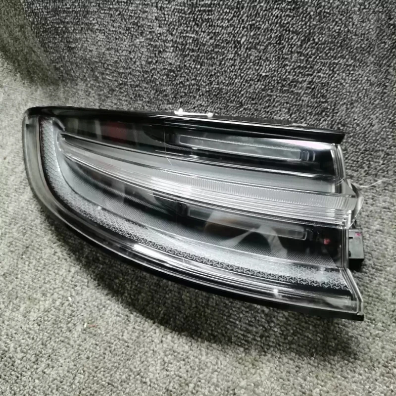 

Rear Lamp for Porsche Macan Modified Smoked Taillight Rear Brake Lamp Reverse Light Turn Signal Car Accessories