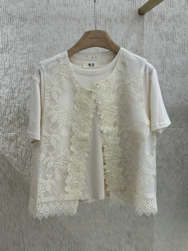 

New Chinese Style Pure Color Lace Hook Flower Vest T-Shirt Set Pearl Button Layering Women's Casual Straight Cut Spring Fashion