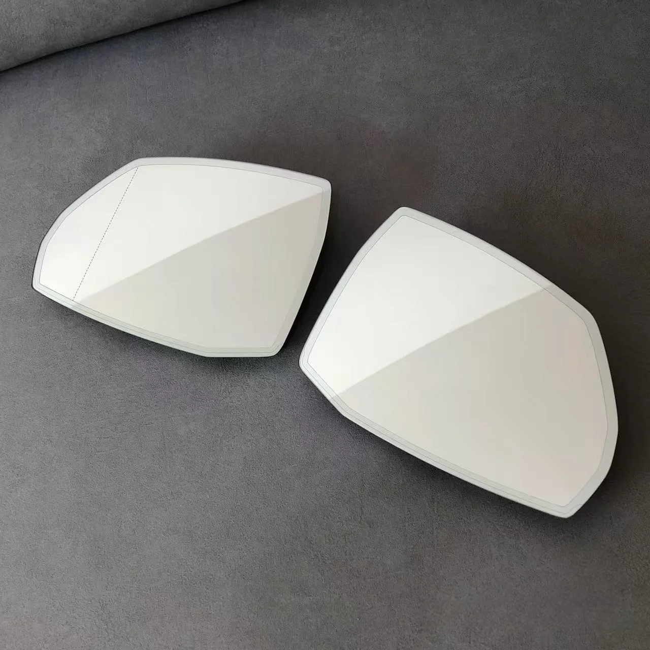 

For Audi Q5 SQ5 2017- Q7 SQ7 2016--- anti glare rearview mirror lens 4M0857535E / 4M0857536D