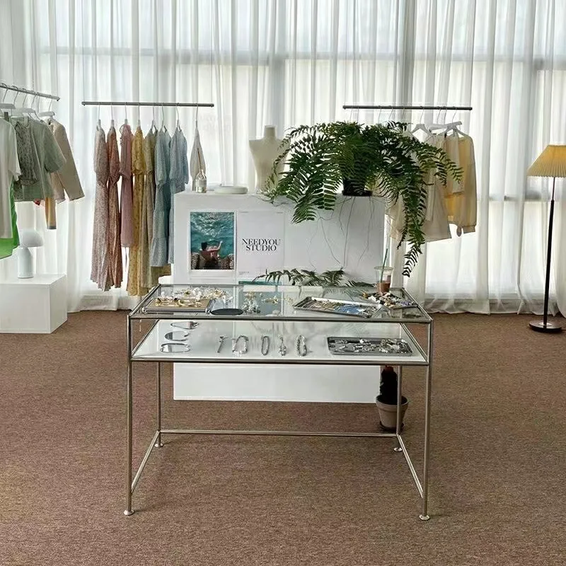 

clothing store jewelry store, stainless steel display stand Nakajima, running water table, clothes manicure storage cabinet
