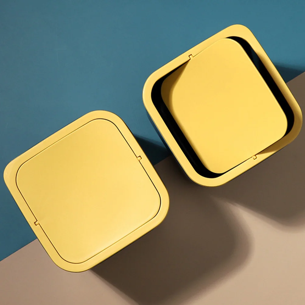 

1Pcs Mini Desktop Trash Can Plastic Garbage Container Wear-Resistant Sundries Holder with Lid for Home Office Car Use Recycling
