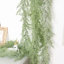 Artificial tarpine berry vines, plastic simulated plant vines, Christmas, Halloween, Thanksgiving, hanging home decor