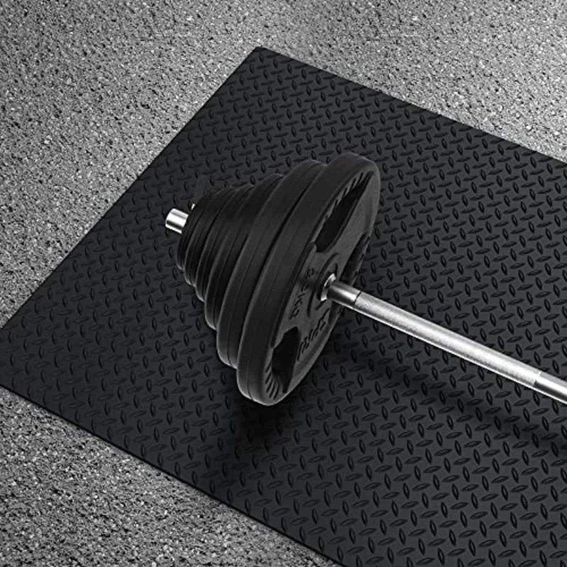 Diamond Patterned Commercial Grade Heavy-duty Floor Mat, Suitable for Garages, Industrial Sites, and High Traffic Areas in Black