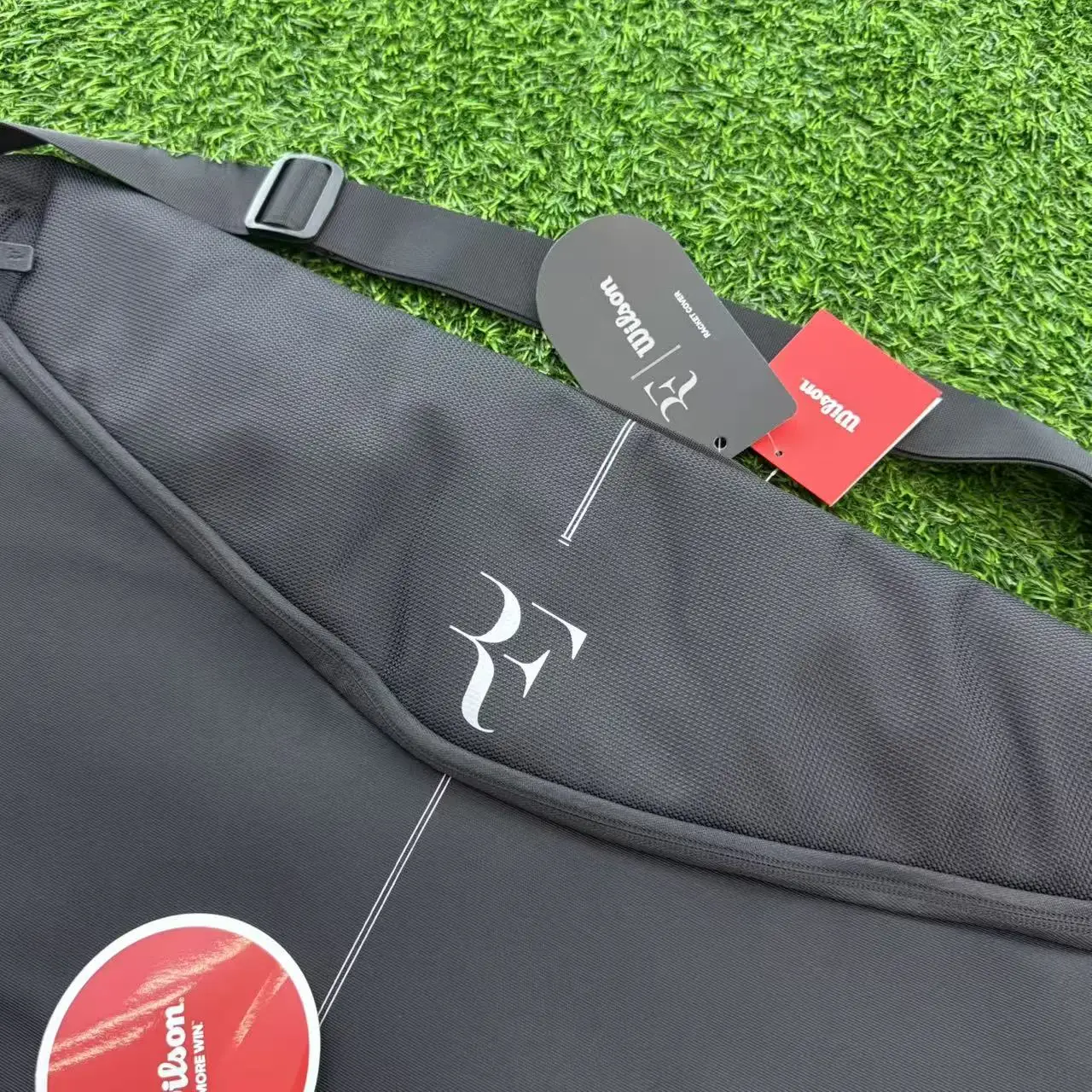 Wilson RF Racquet Cover Black Multi-functional Tennis Racket Cover Men and Women Single Tennis Racket Bag Single Shoulder Bag
