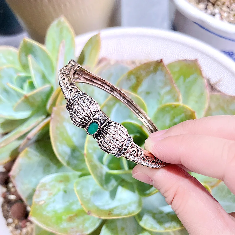Sunspicems Vintage Turkish Women Bangle Green Crystal Thin Bracelet Indian Flower Bangle Resin Jewelry Bride Party Bijoux Gift
